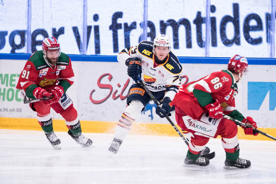 Djurgårdens Patrik Lundh och Moras Jacob Lagacé och