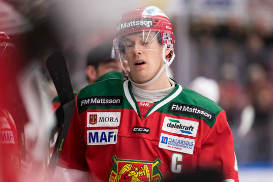Moras Emil Bejmo  i ishockeymatchen i SHL mellan Mora och