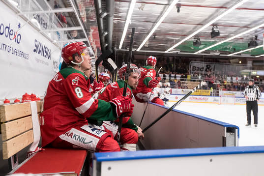 Moras Robin Johansson och Mathias Bromé  i ishockeymatchen