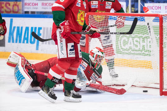 0-4 bakom Moras målvakt Christian Engstrand  i