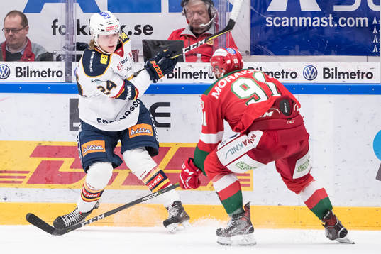 Djurgårdens Erik Walli-Walterholm och Moras Jacob Lagacé