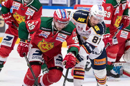 Moras Jacob Nilsson och Djurgårdens Calle Ridderwall  i