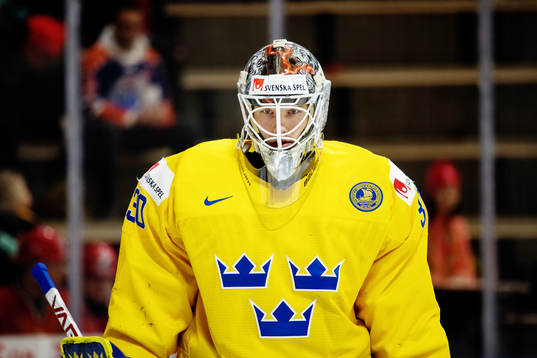 Sveriges målvakt Filip Gustavsson
