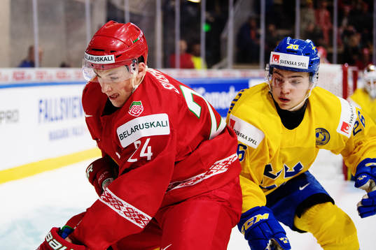 Belarus Maxim Sushko och Sveriges Erik Brännström
