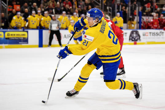 Sveriges Jesper Boqvist skjuter och gör 1-4-målet