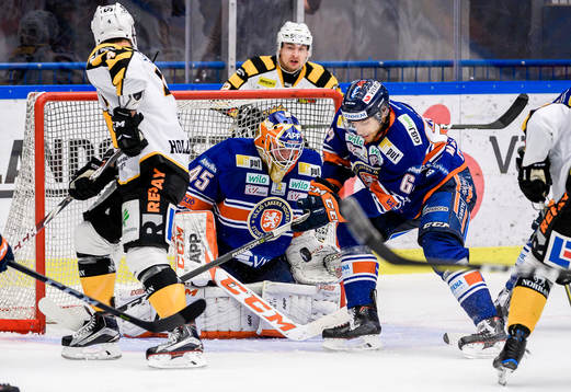 Växjös målvakt Viktor Andrén