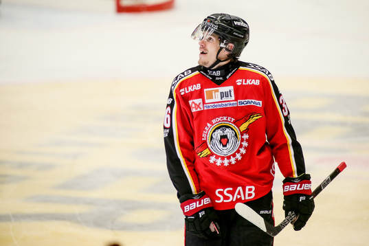 Luleås Emil Larsson jublar