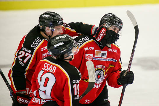 Luleås Emil Larsson jublar