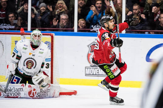 Malmö Redhawks Johan Olofsson jublar