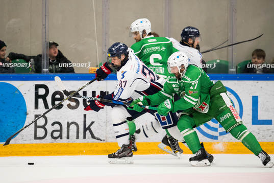 Rögles Jesper Williamsson och Linköpings Adam Ginning