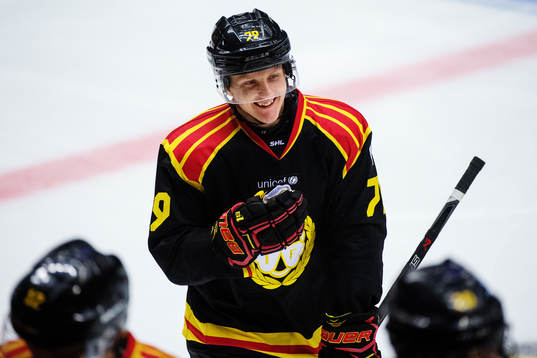 Brynäs Daniel Mannberg jublar