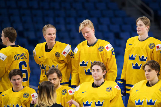 Elias Pettersson, Rasmus Dahlin och Fredrik Karlström på