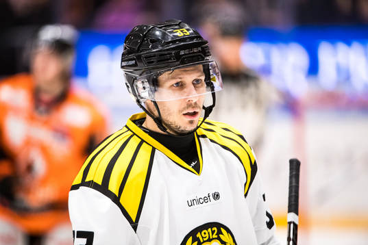 Brynäs Elias Fälth   deppar