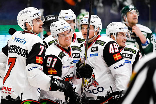 Bläddra bland fler bilder av Ishockey, SHL, Färjestad - Malmö Redhawks