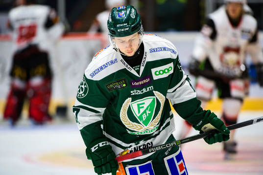 Färjestads Christoffer Törngren deppar