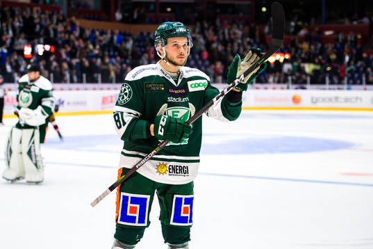 Färjestads Theodor Lennström deppar