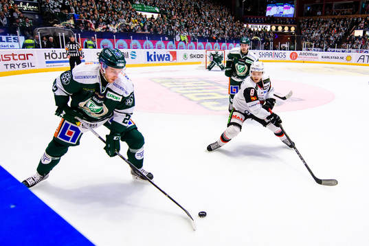 Färjestads Per Åslund och Malmö Redhawks Johan Olofsson