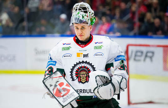 Frölundas målvakt Johan Mattsson deppar