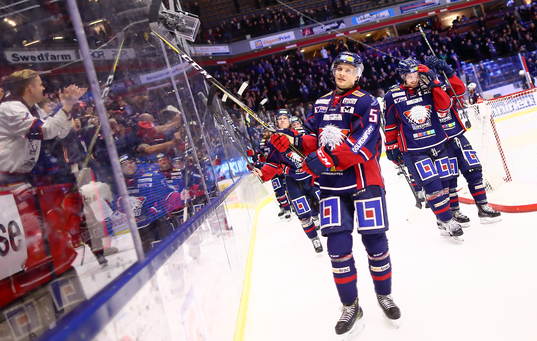 Linköpings Kristian Näkyvä jublar