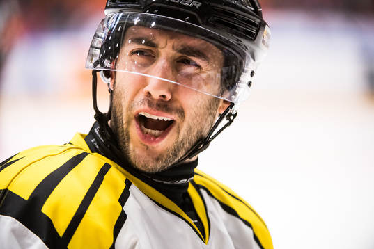 Brynäs Aaron Palushaj  reagerar