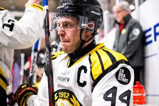 Brynäs Jacob Blomqvist  deppar