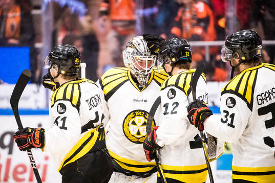 Brynäs Juuso Ikonen, målvakt David Rautio, Samuel Asklöf