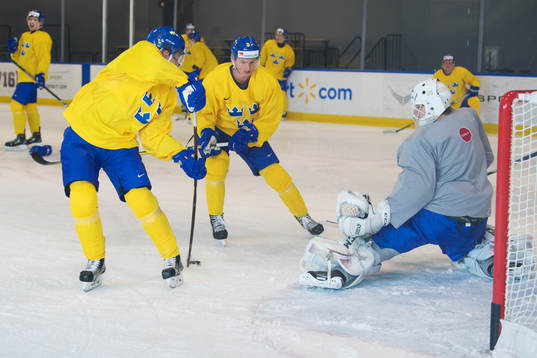 Jesper Sellgren, Gustav Lindström och målvakten Olle