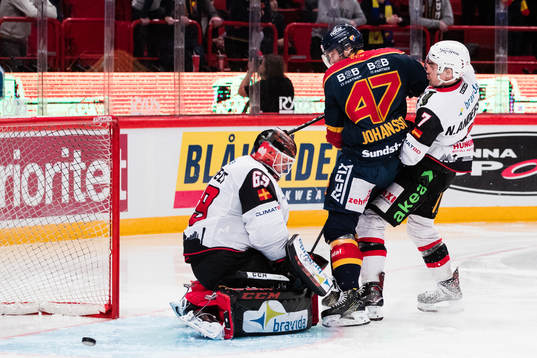 Djurgårdens Linus Johansson utmanar Malmö Redhawks