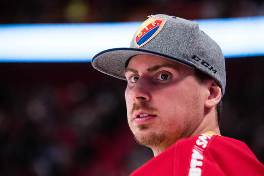 Djurgårdens målvakt Joacim Eriksson i avbytarbåset