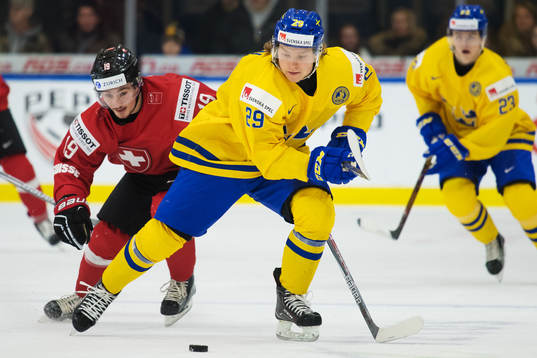 Schweiz Axel Simic och Sveriges Oskar Steen