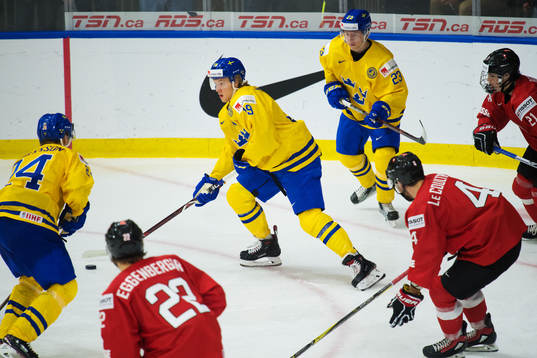 Sveriges Elias Pettersson, Alexander Nylander och Jesper