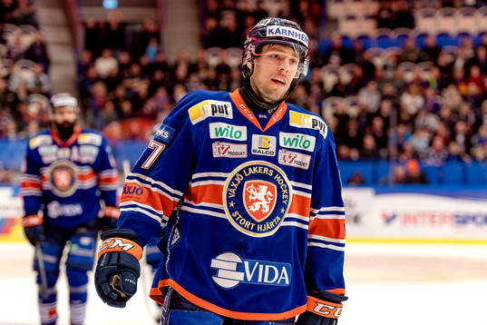 Växjös Robert Rosén jublar