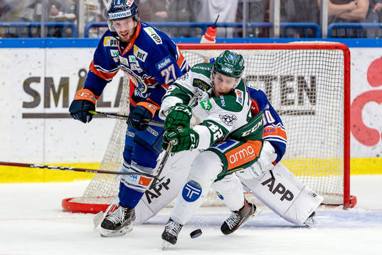 Färjestads Per Åslund och Växjös Martin Lundberg