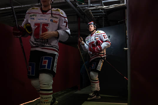 Örebros Daniel Viksten före ishockeymatchen i SHL mellan