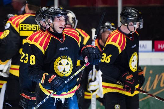 Brynäs Aaron Palushaj jublar