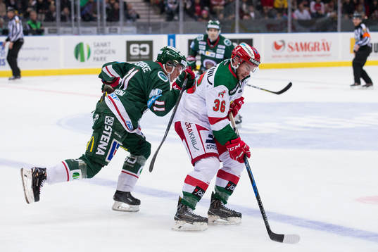 Moras Ludvig Elvenes och Frölundas Victor Olofsson