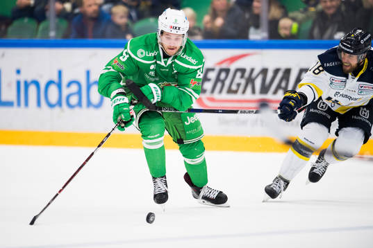 Rögles Linus Sandin och HV71 Topi Jaakola