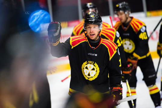 Brynäs Kevin Clark jublar