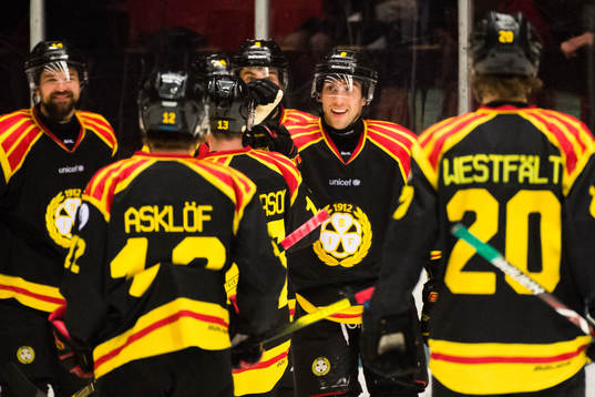 Brynäs Aaron Palushaj jublar