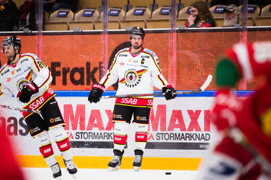 Luleås Niklas Olausson före ishockeymatchen i SHL mellan