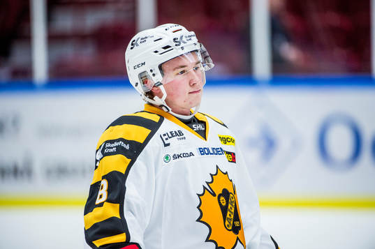 Skellefteås Edwin Enstrand innan ishockeymatchen i SHL