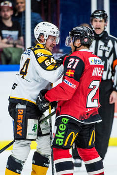 Skellefteås Jonathan Pudas och Malmö Redhawks Andy Miele