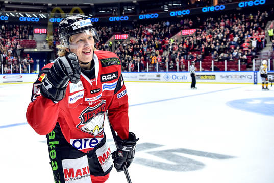 Malmö Redhawks Marcus Sylvegård jublar