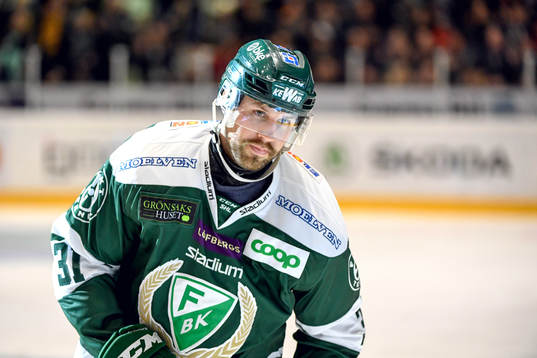 Färjestads Dick Axelsson jublar