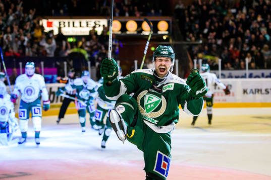 Färjestads Dick Axelsson jublar