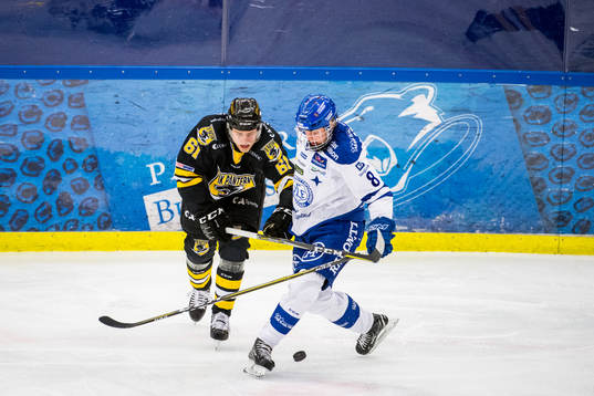 Panterns Martin Janolhs och Leksands Filip Johansson i