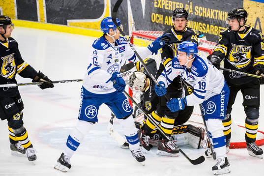 Stökigt framför Panterns mål