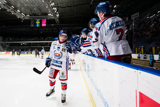Oskarshamns Tom Hedberg jublar