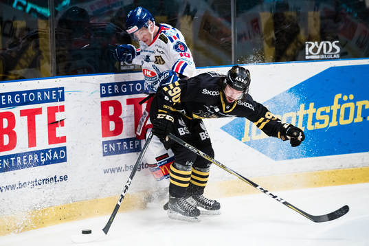 s Robin Axbom och Oskarshamns Marcus Persson
