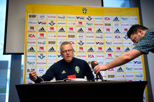 Sveriges förbundskapten Janne Andersson vid en